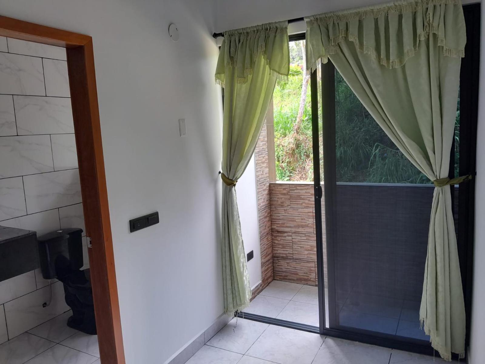 Hostal Limoncocha Tena Dış mekan fotoğraf