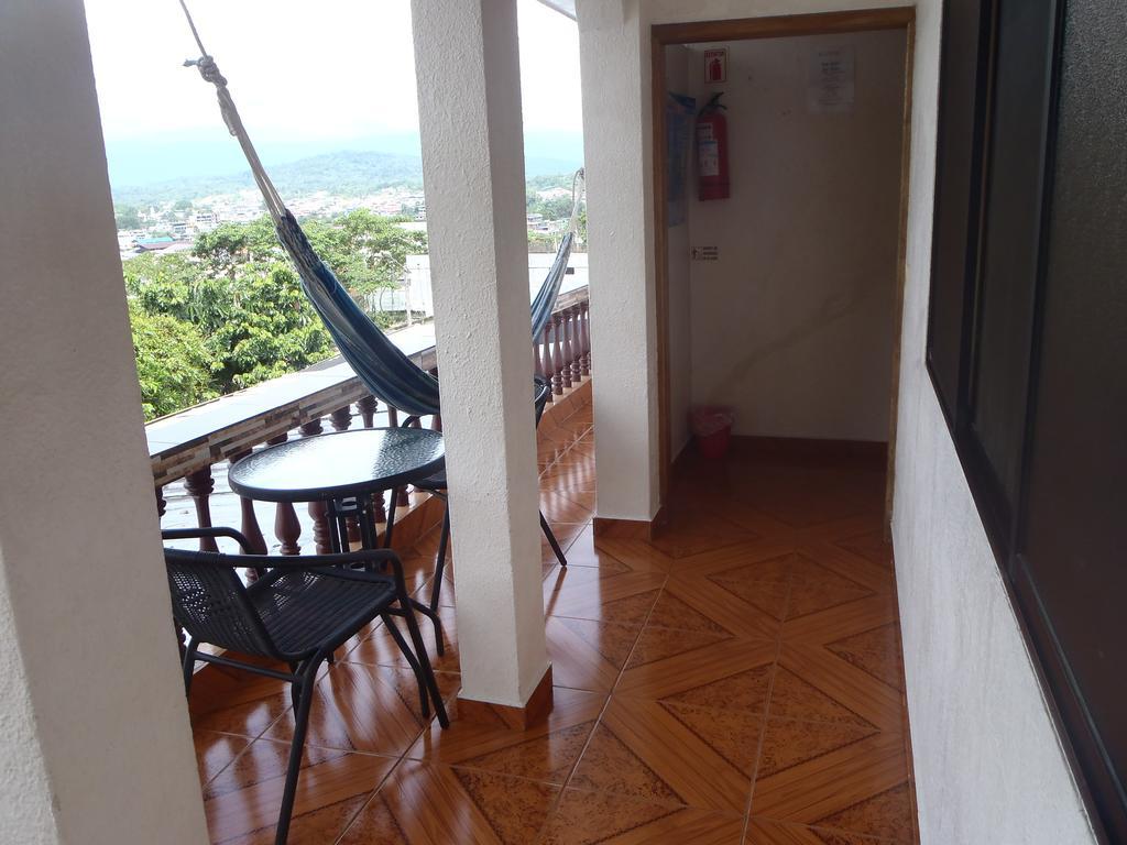Hostal Limoncocha Tena Dış mekan fotoğraf